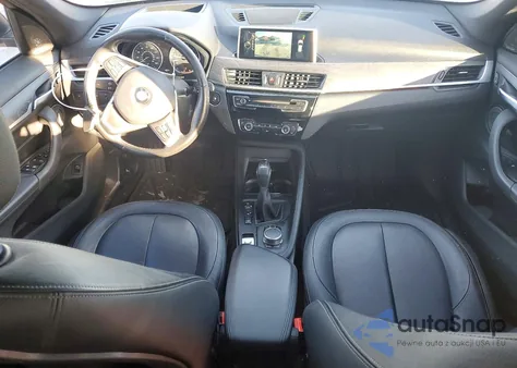 2017 BMW X1 xDrive28I z USA, uszkodzony, nr VIN WBXHT3C38H5F74495